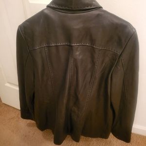 Anne Klein 100% leather coat with zip in/out fur liner for winter